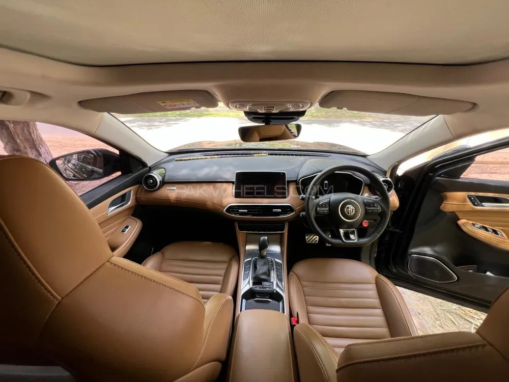 MG HS 2024 for Sale in Lahore Image-1