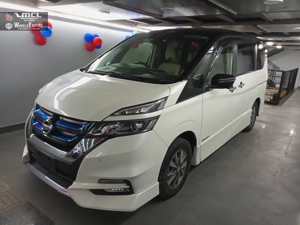 Nissan Serena 2019 for Sale in Karachi Image-1
