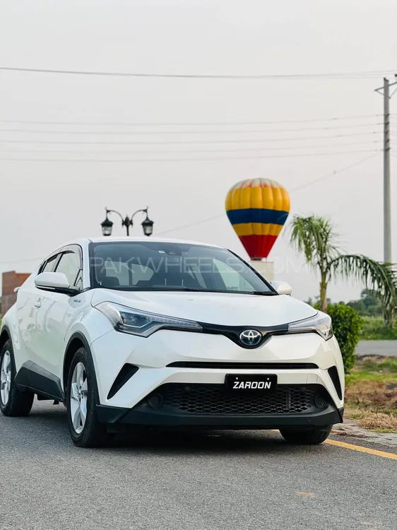 Toyota C-HR 2024 for Sale in Mandi bahauddin Image-1