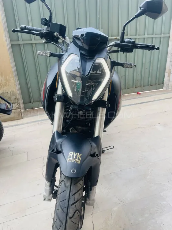 بنیلی 180S 2023 for Sale Image-1