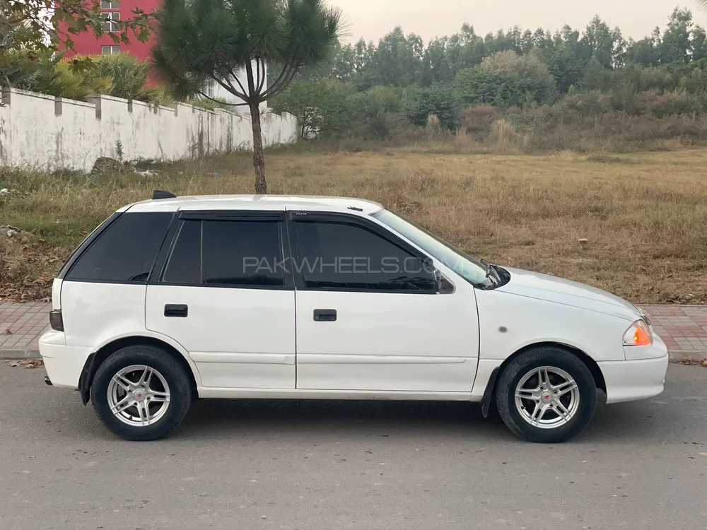 Suzuki Cultus 2004 for Sale in Rawalpindi Image-1