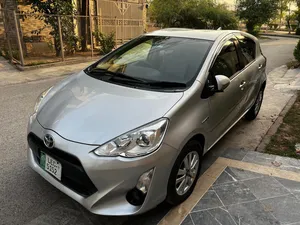 Toyota Aqua S 2015 for Sale
