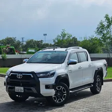 Toyota Hilux Revo V Automatic 2.8 2022 for Sale