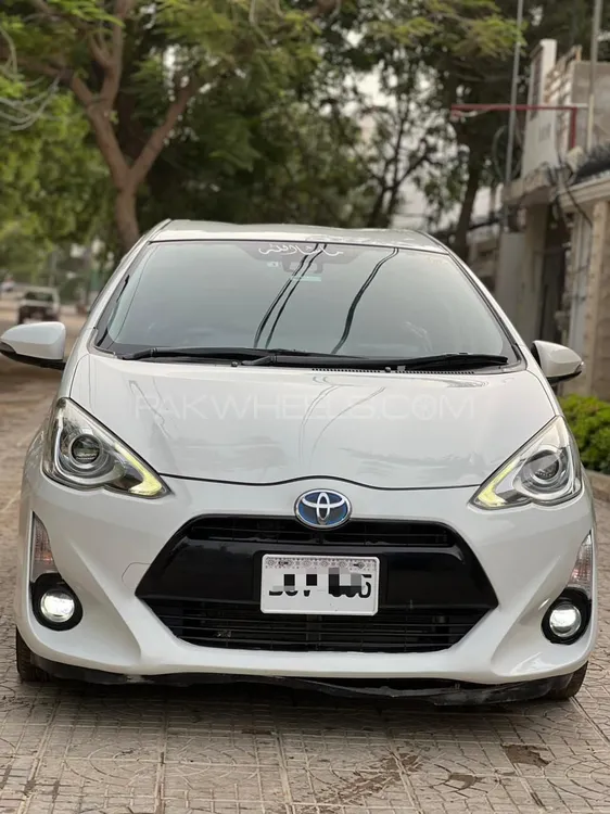 Toyota Aqua 2016 for Sale in Karachi Image-1