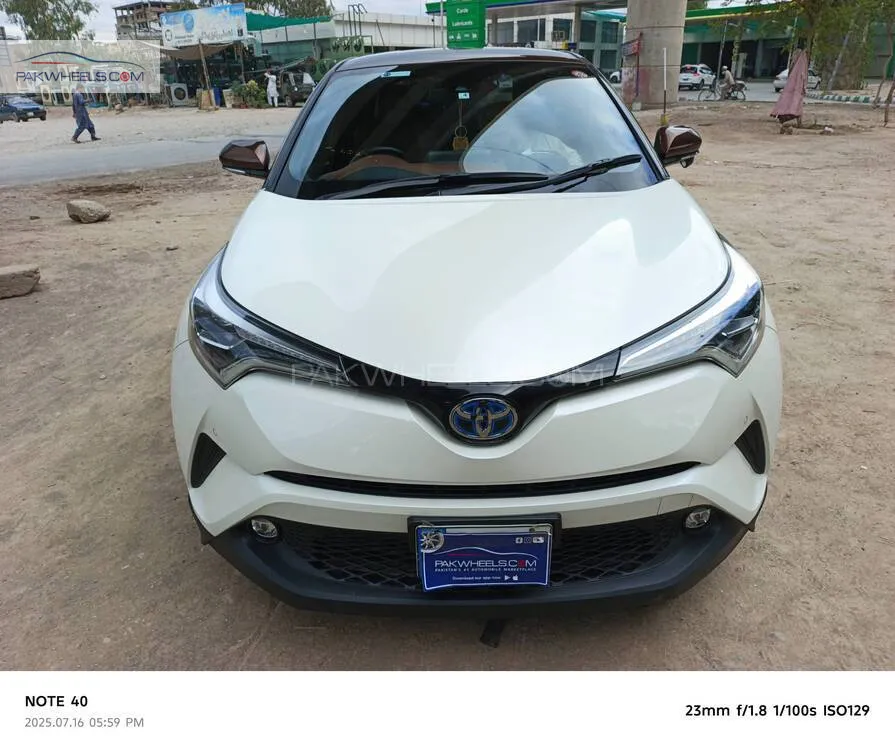 ٹویوٹا سی-ایچ آر 2019 for Sale in پشاور Image-1