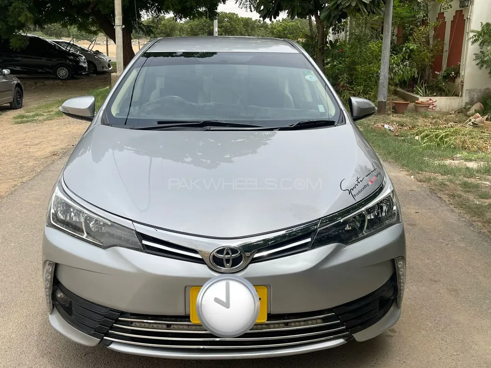 Toyota Corolla 2018 for Sale in Karachi Image-1