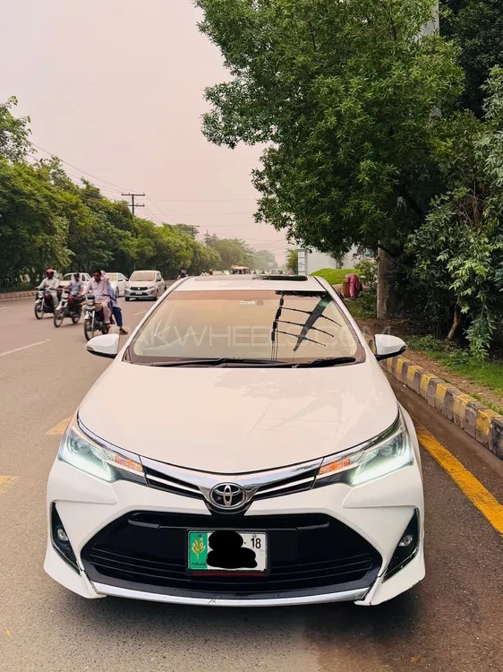 Toyota Corolla 2018 for Sale in Lahore Image-1