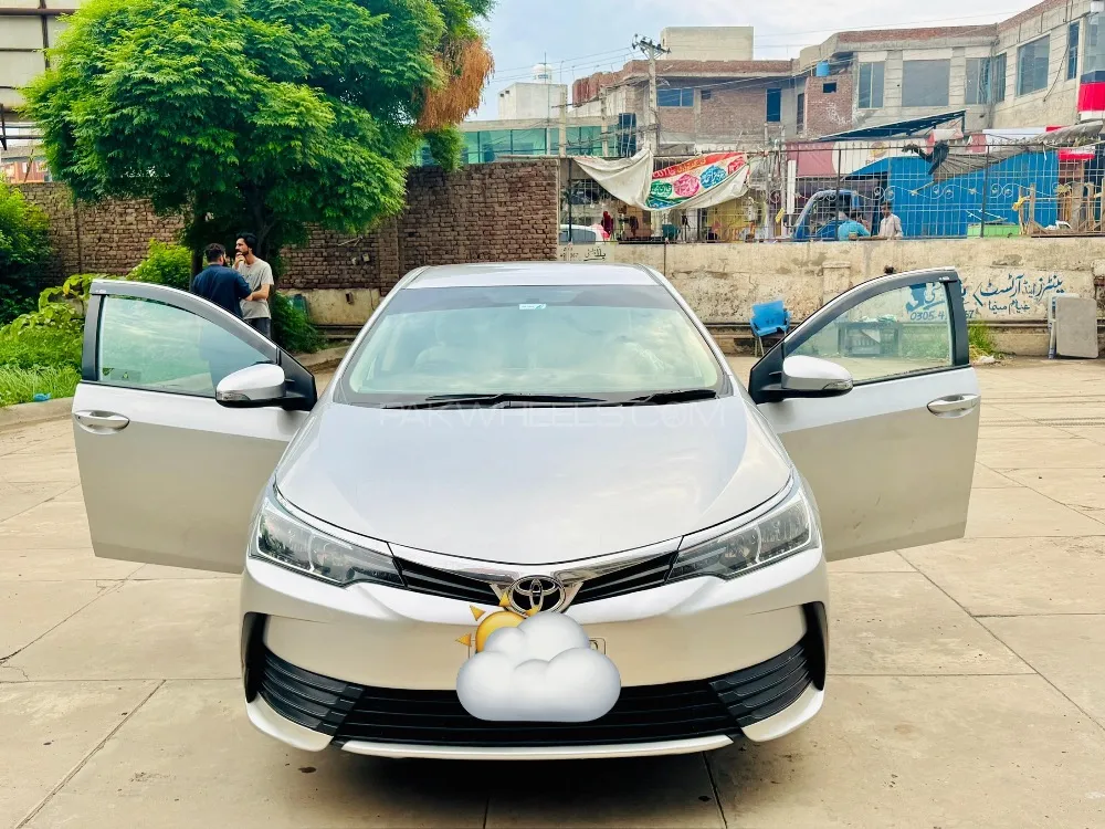 Toyota Corolla 2020 for Sale in Sargodha Image-1