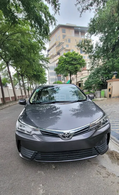 Toyota Corolla 2018 for Sale in Lahore Image-1