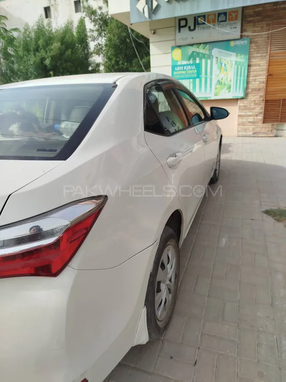 Toyota Corolla 2019 for Sale in Karachi Image-1