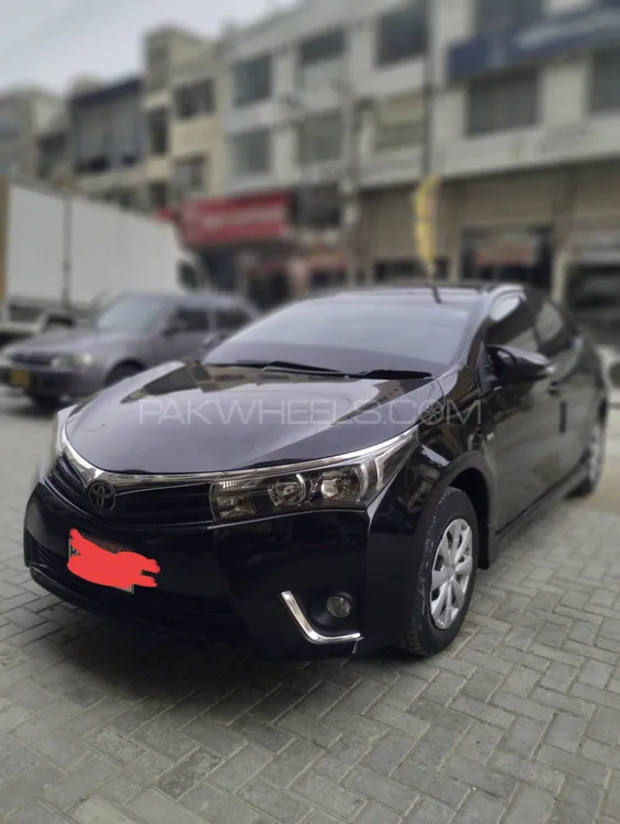 Toyota Corolla 2016 for Sale in Karachi Image-1