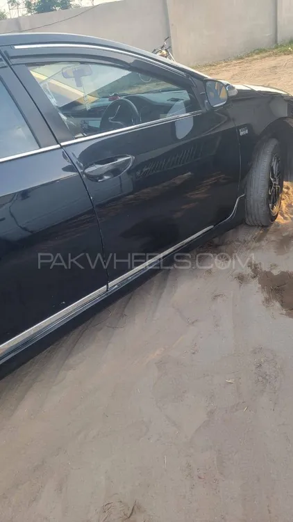 Toyota Corolla 2018 for Sale in Gujranwala Image-1