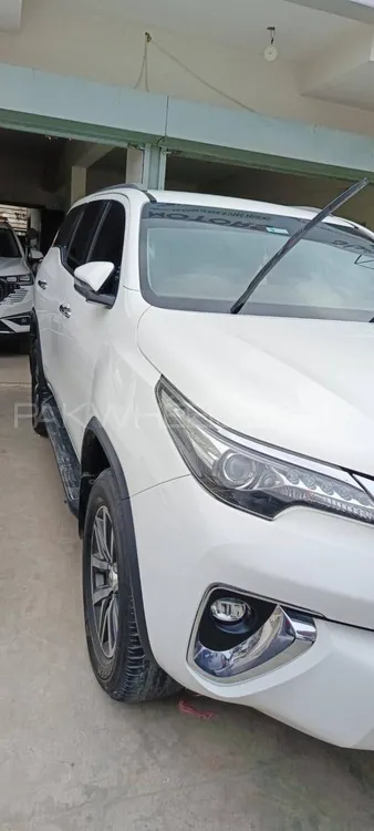 Toyota Fortuner 2019 for Sale in Karachi Image-1