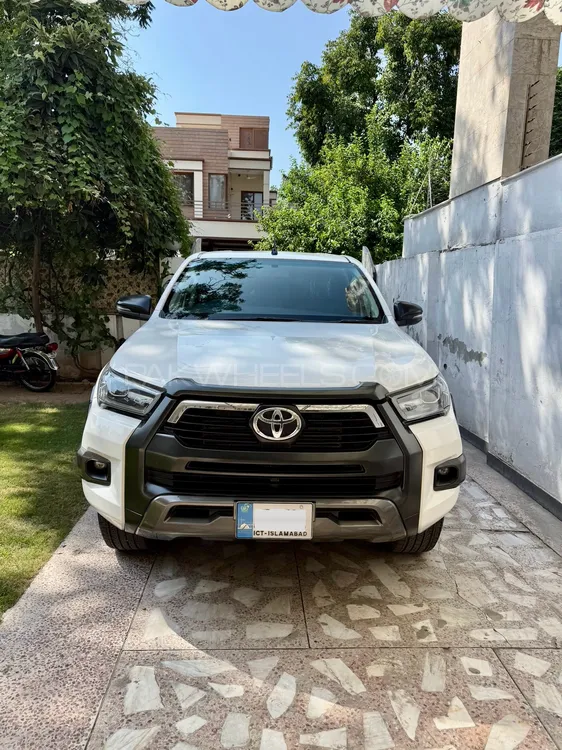 Toyota Hilux 2022 for Sale in Islamabad Image-1