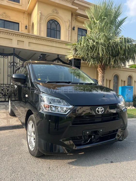 Toyota Pixis Epoch 2022 for Sale in Multan Image-1