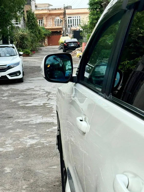 Toyota Prado 2015 for Sale in Faisalabad Toyota Prado 2015 for Sale in Faisalabad Image-6