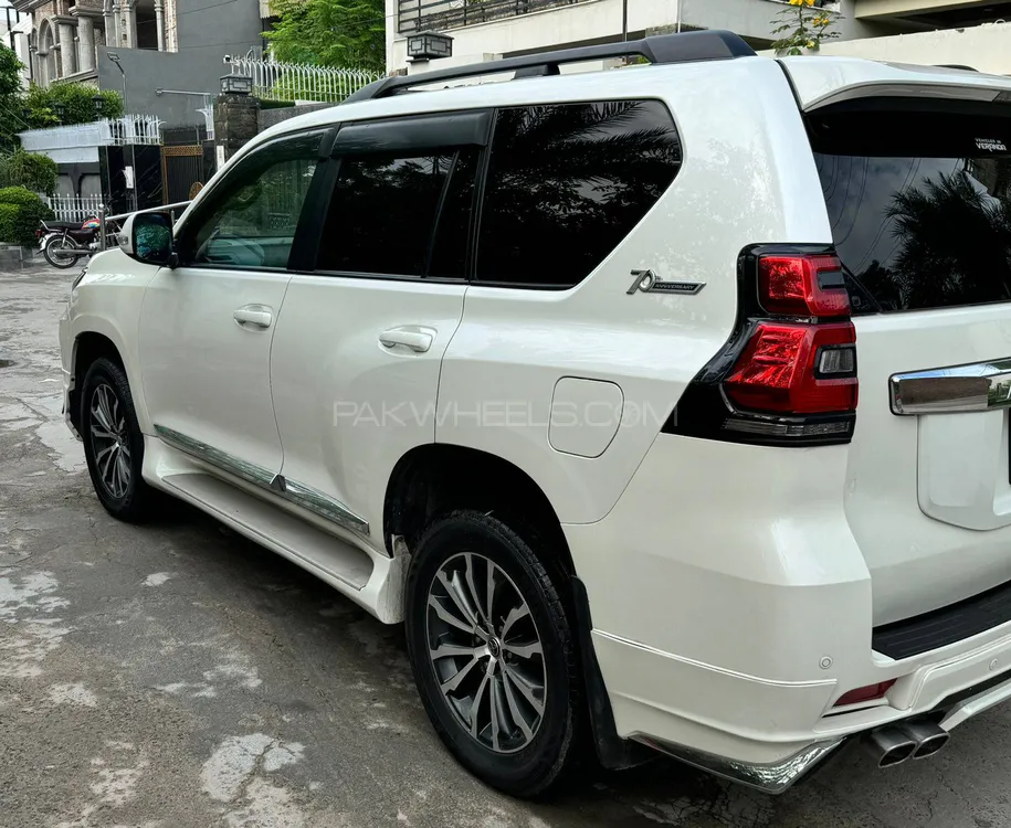 Toyota Prado 2015 for Sale in Faisalabad Toyota Prado 2015 for Sale in Faisalabad Image-5