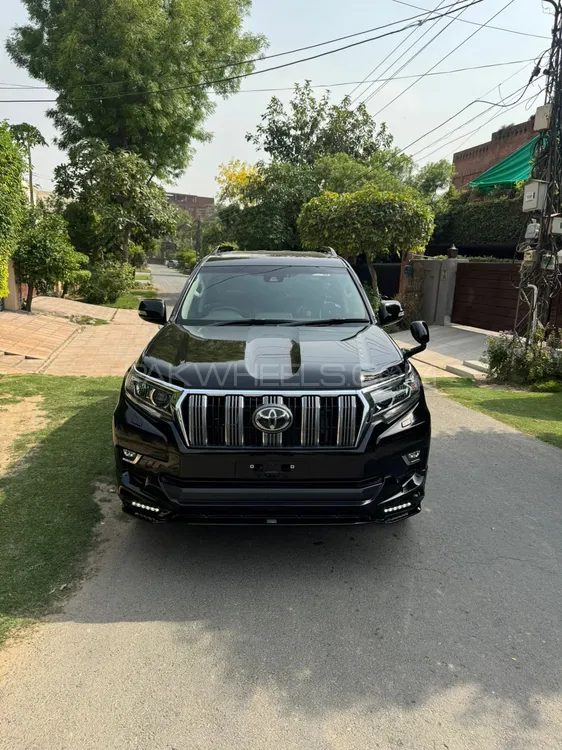 Toyota Prado 2019 for Sale in Lahore Image-1
