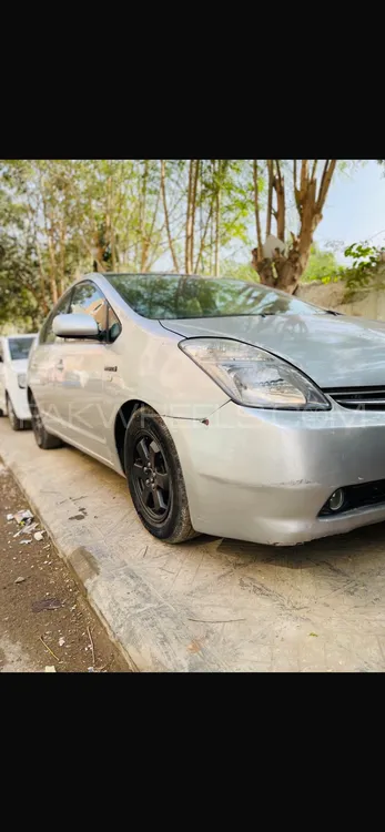 Toyota Prius 2007 for Sale in Karachi Image-1