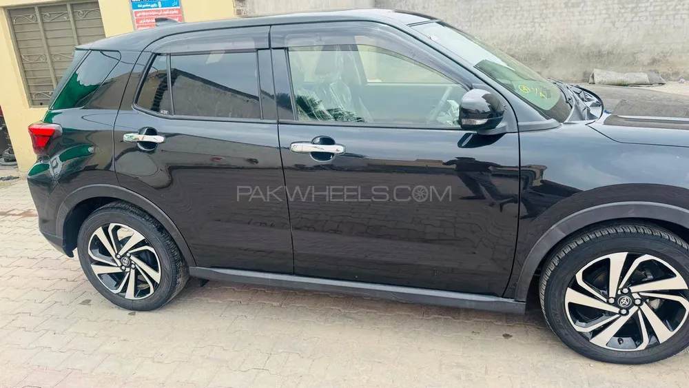 Toyota Raize 2020 for Sale in Lahore Image-1