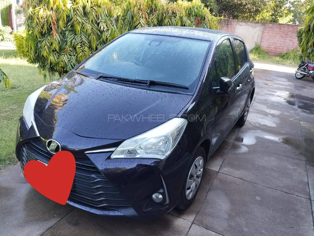Toyota Vitz 2018 for Sale in Rawalpindi Image-1