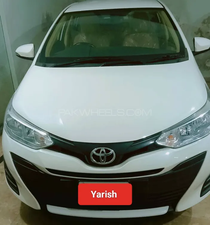 Toyota Yaris Sedan 2024 for Sale in Multan Image-1