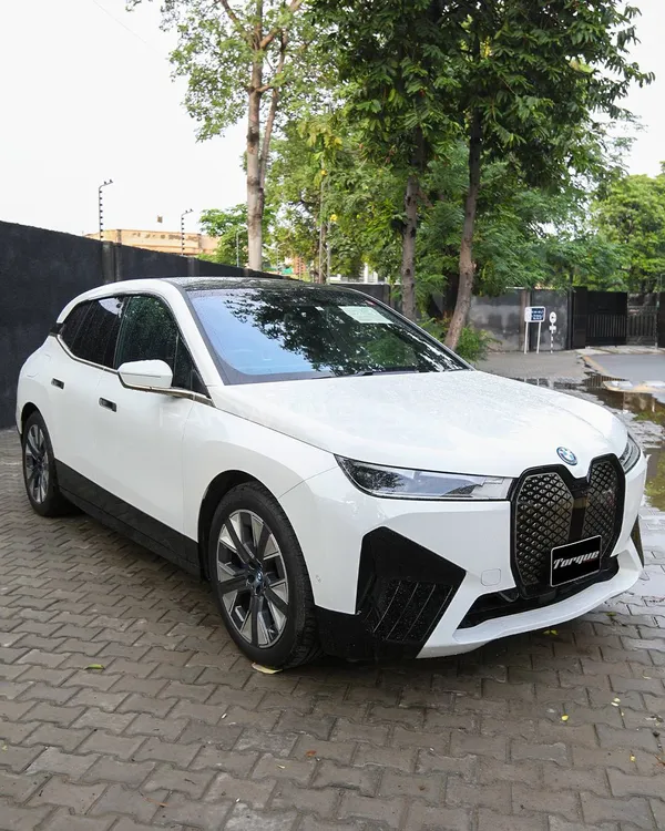 BMW iX 2023 for Sale in Lahore Image-1