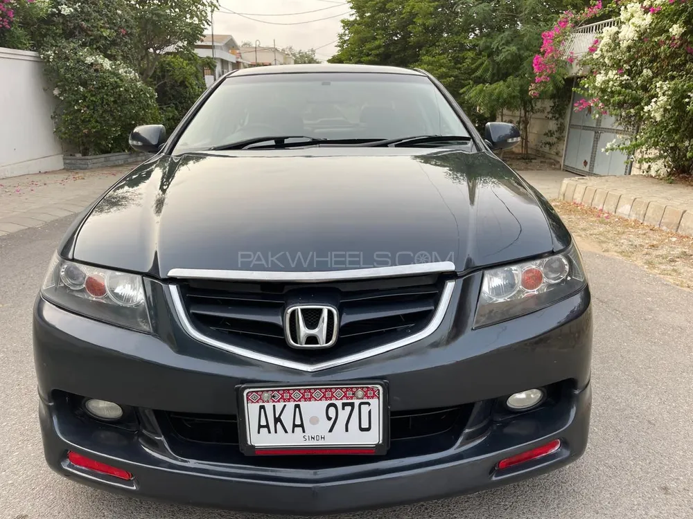 Honda Accord 2004 for Sale in Karachi Image-1