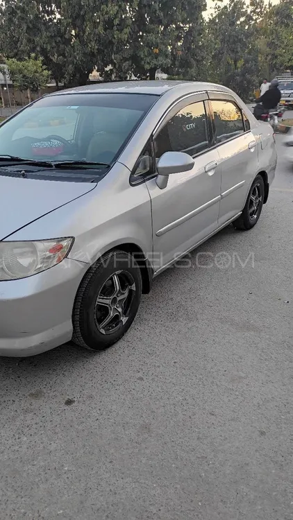 Honda City 2004 for Sale in Islamabad Image-1