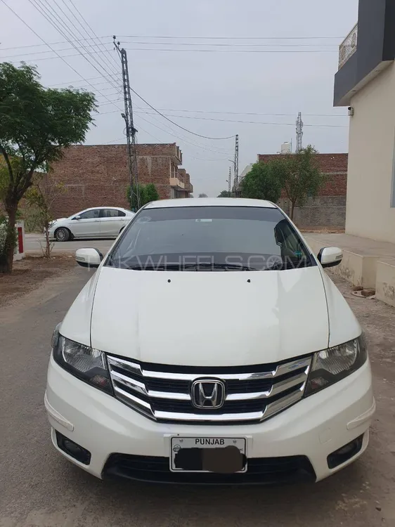 Honda City 2015 for Sale in Chichawatni Image-1