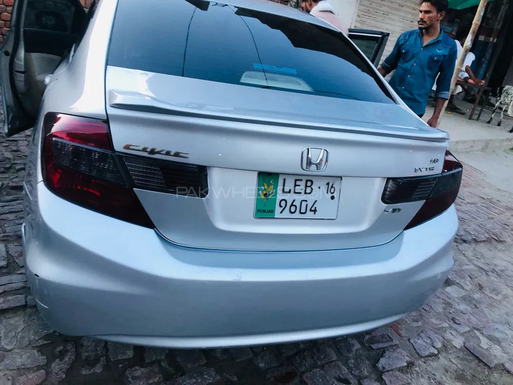 Honda Civic 2016 for Sale in Faisalabad Image-1