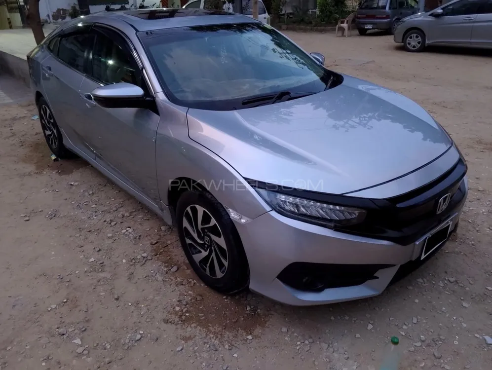 Honda Civic 2017 for Sale in Karachi Image-1