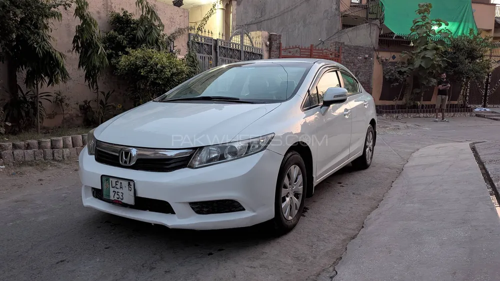 Honda Civic 2015 for Sale in Lahore Image-1