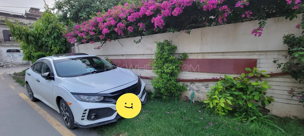 Honda Civic 2016 for Sale in Lahore Image-1