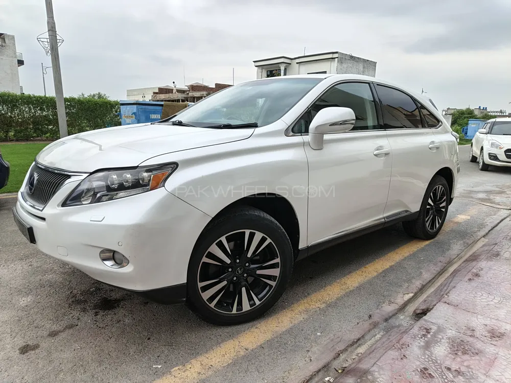 Lexus RX Series 2010 for Sale in Sahiwal Image-1