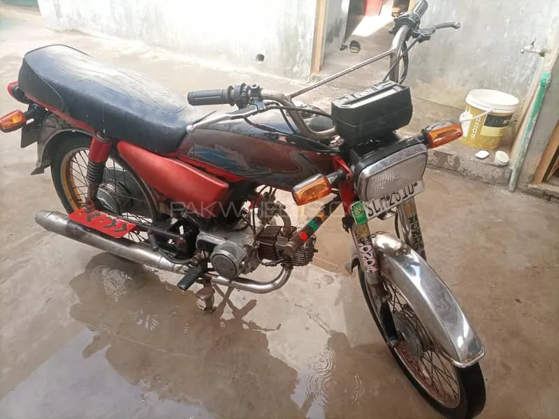 Metro MR 70 2010 for Sale Image-1