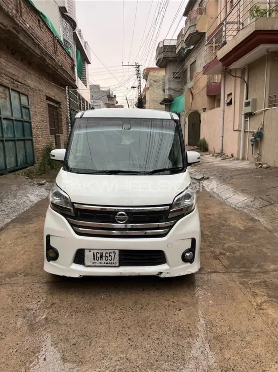 Nissan Dayz Roox 2015 for Sale in Rawalpindi Image-1