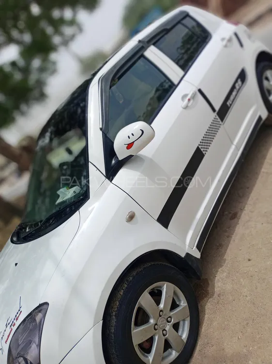 سوزوکی سوئفٹ 2012 for Sale in کراچی Image-1