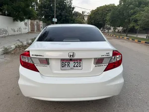 Honda Civic VTi Oriel Prosmatec 1.8 i-VTEC 2016 for Sale