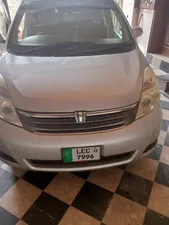 Toyota ISIS L 60th Special Edition 2014 for Sale
