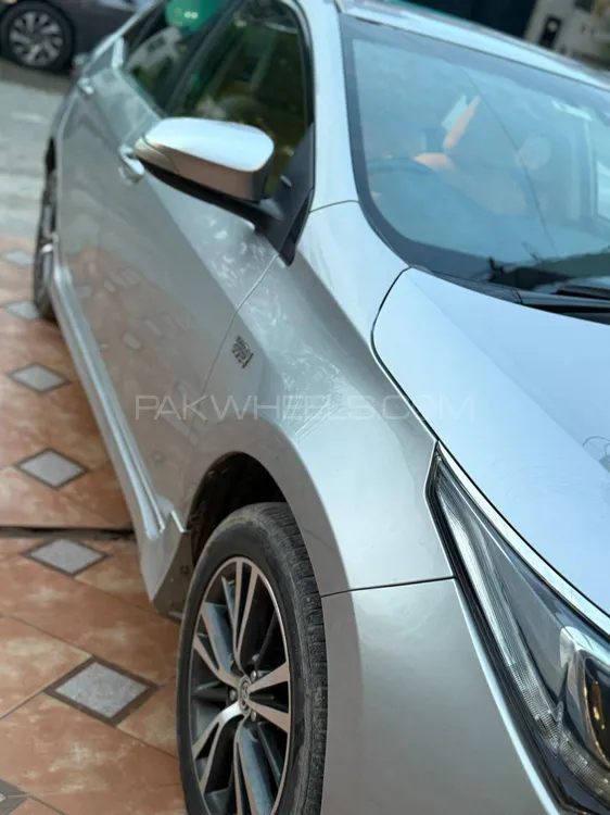 Toyota Corolla 2020 for Sale in Lahore Image-1