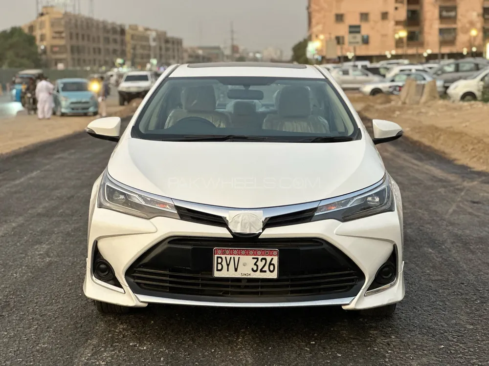 Toyota Corolla 2023 for Sale in Karachi Image-1