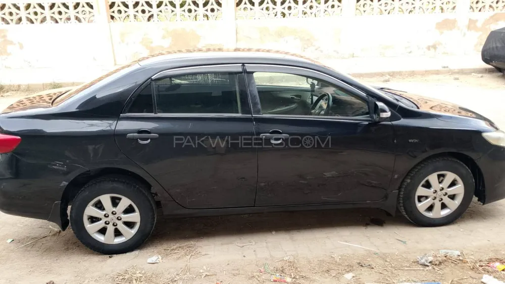 Toyota Corolla 2011 for Sale in Karachi Image-1
