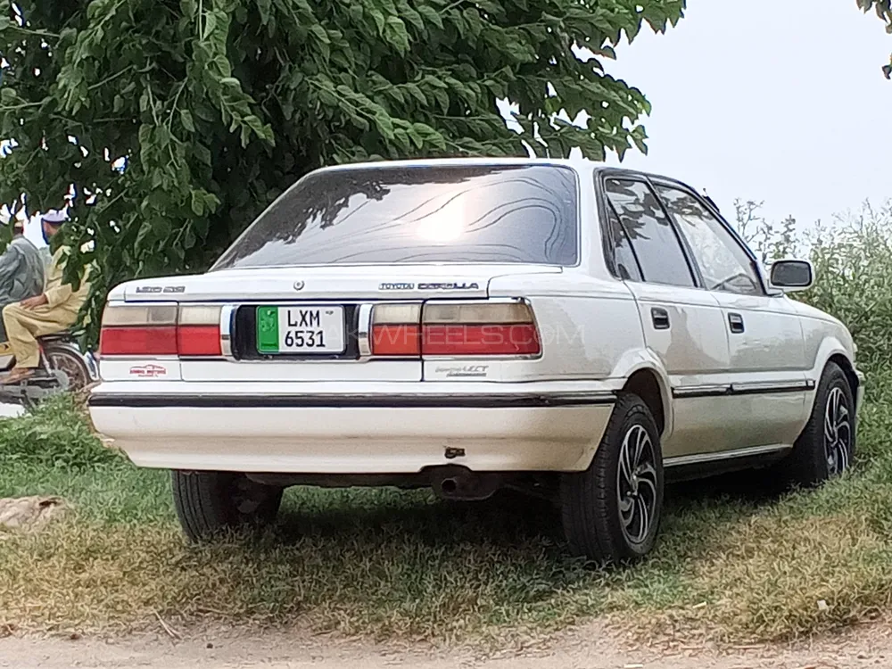Toyota Corolla 1988 for Sale in Mardan Image-1