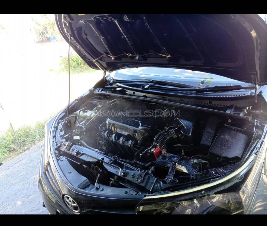 Toyota Corolla 2014 for Sale in Mardan Image-1