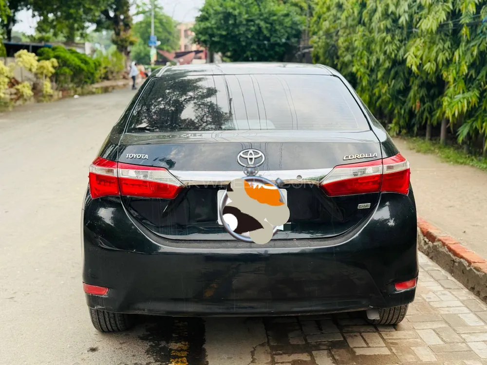 Toyota Corolla 2015 for Sale in Faisalabad Image-1