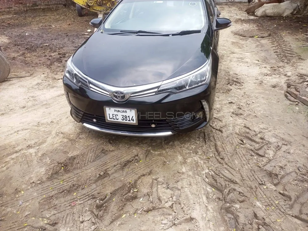 Toyota Corolla 2018 for Sale in Gujranwala Image-1