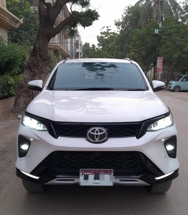 Toyota Fortuner 2022 for Sale in Karachi Image-1