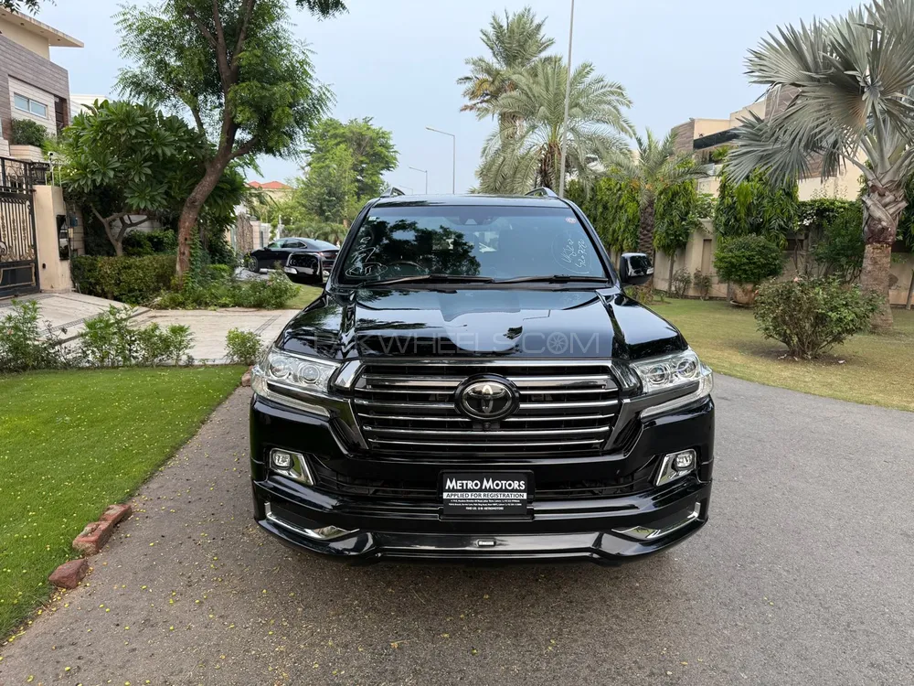 Toyota Land Cruiser 2020 for Sale in Lahore Image-1