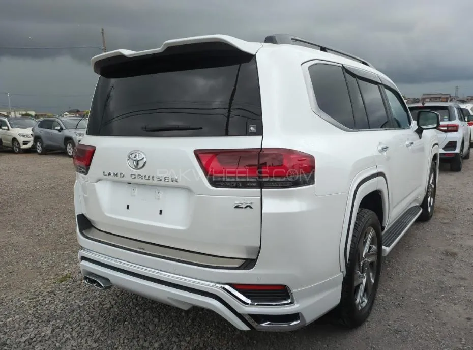 Toyota Land Cruiser 2022 for Sale in Karachi Image-1